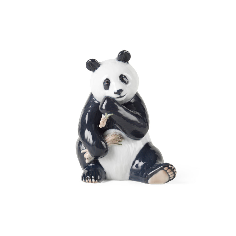 Royal Copenhagen Panda che mangia figurina dell'anno 2024