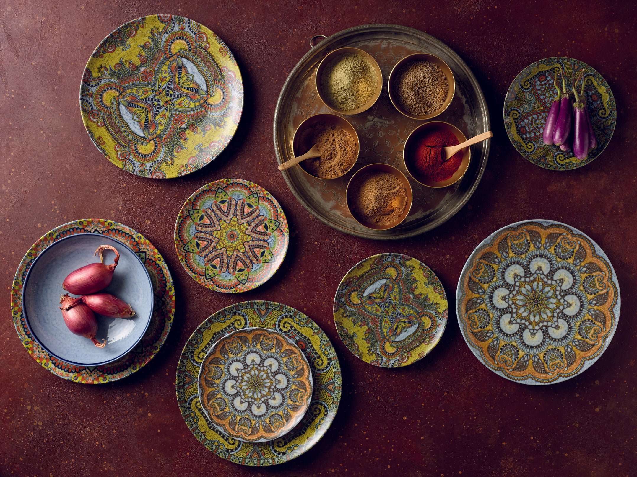 Arthur Krupp Mandala Servizio di Piatti in porcellana con mix di decori, 12 pezzi