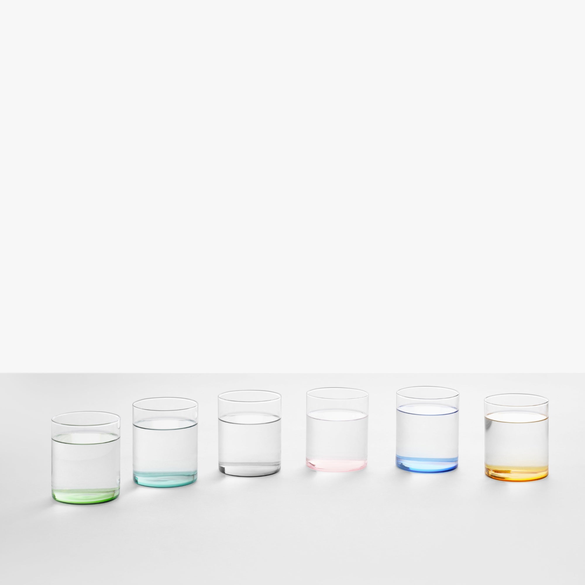 Ichendorf-Hintergrundset mit 6 Bechern aus Borosilikatglas, verschiedene Farben
