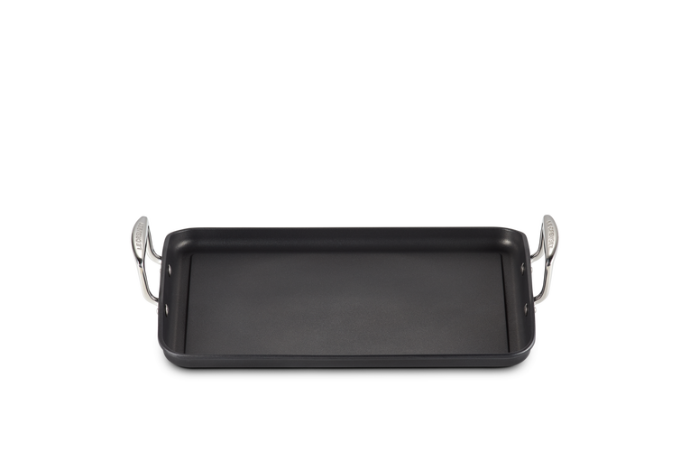 Le Creuset large smooth grill in non-stick aluminum