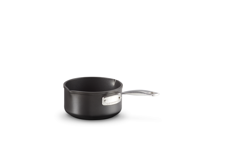 Le Creuset Double Spout Casserole with Handle 16 cm, Black