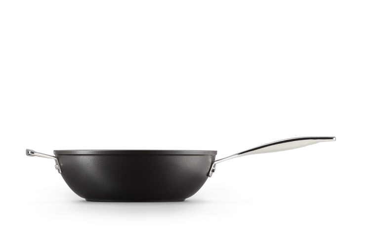 Le Creuset Wok pan with non-stick aluminum handle, Black