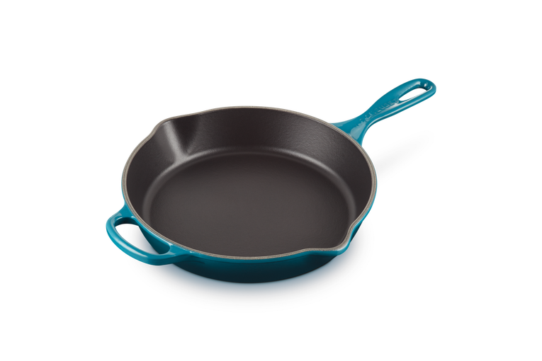 Le Creuset Evolution double spout frying pan in vitrified cast iron