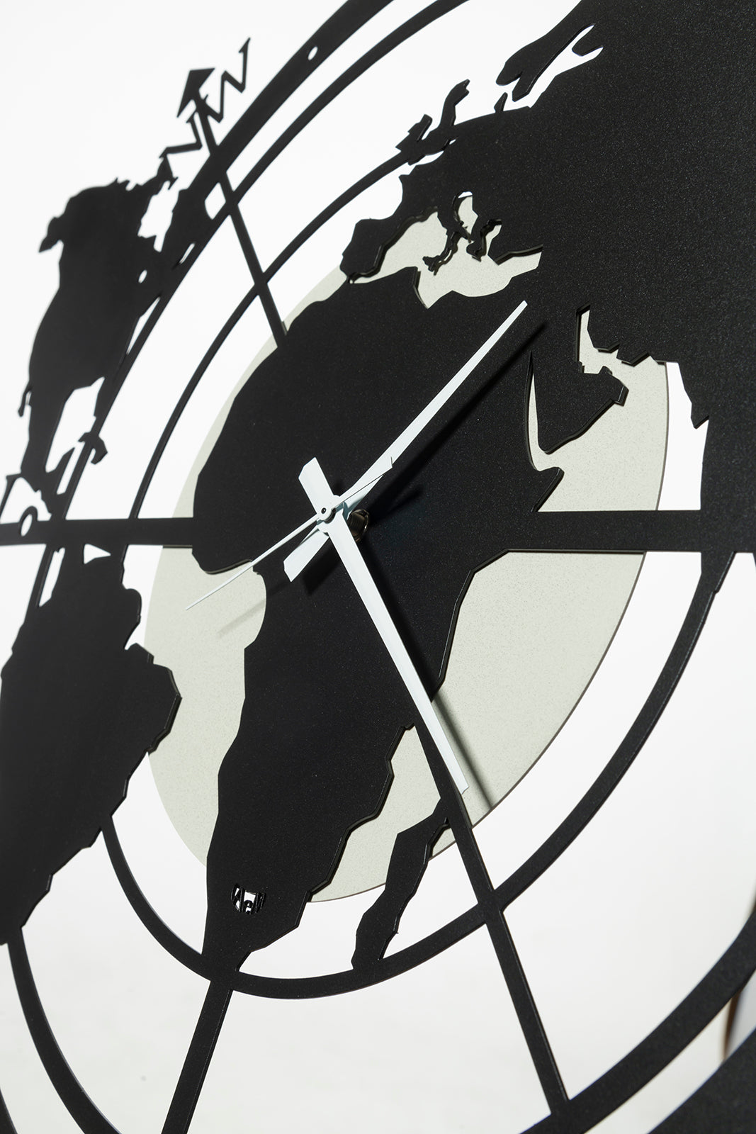 Arti &amp; Mestieri Planisphere wall clock