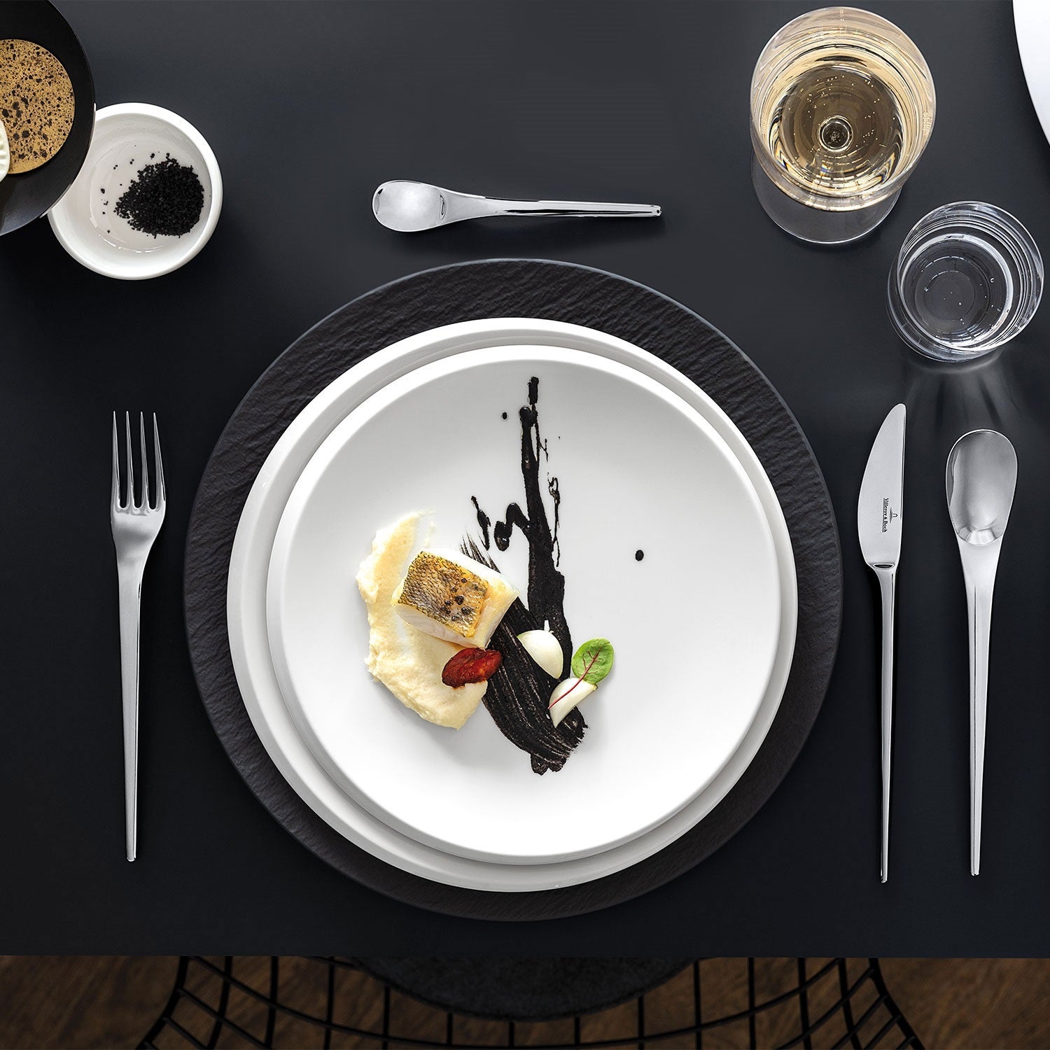 Villeroy &amp; Boch NewMoon table cutlery 24 pieces