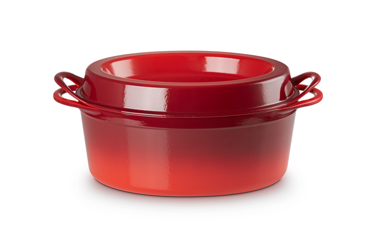 Le Creuset Doufeu oval in vitrified cast iron, Cherry Red