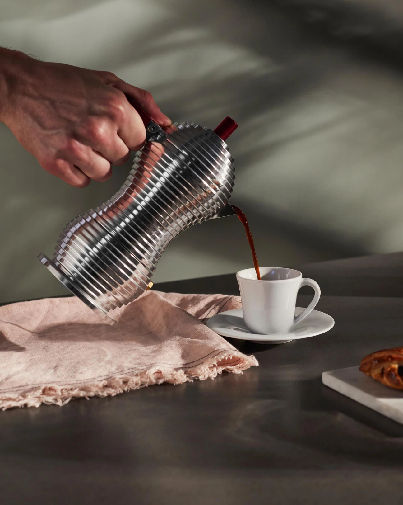 Alessi Pulcina Espresso coffee maker, 6 cups