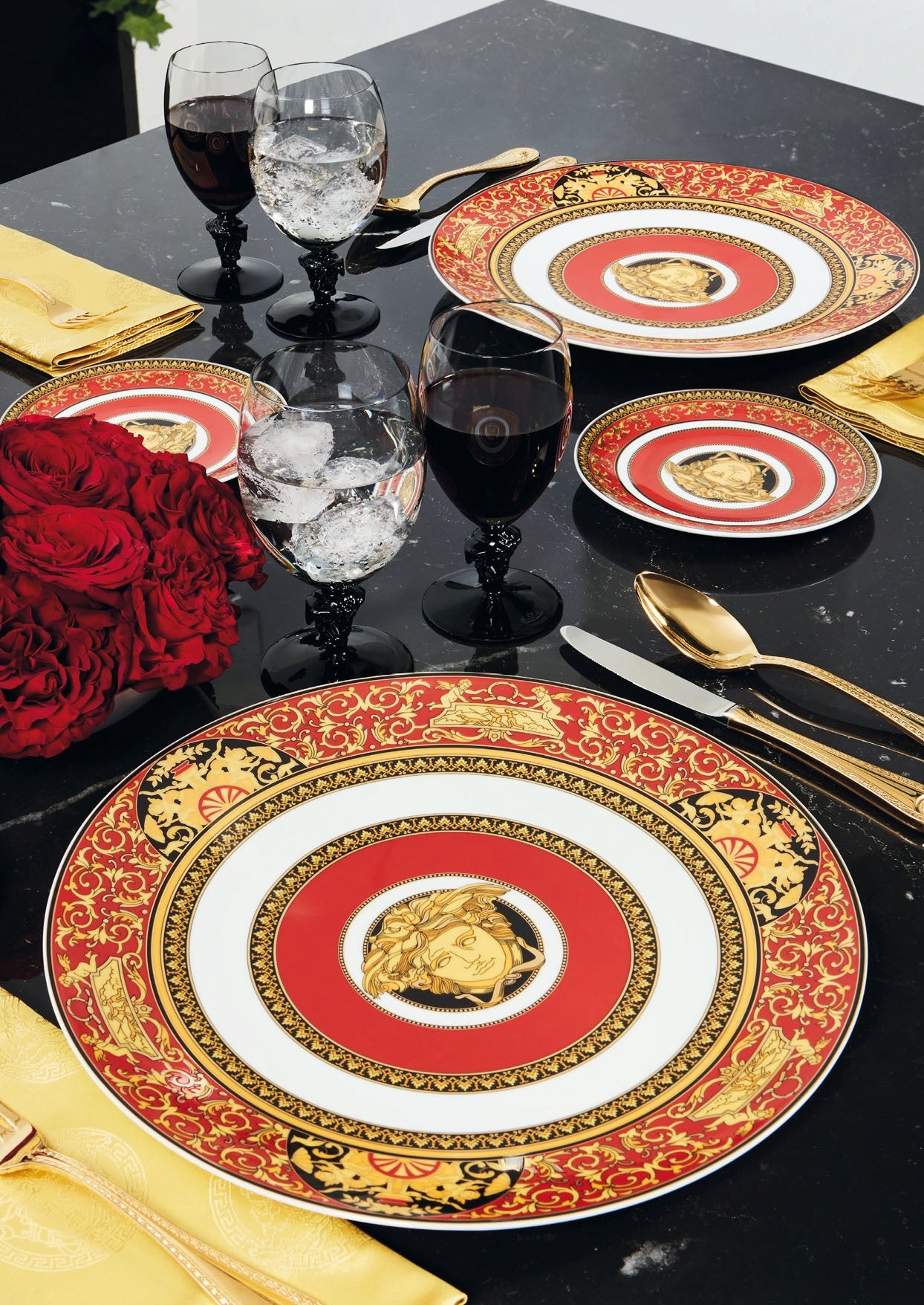 Versace Medusa Dinner plate 18 cm